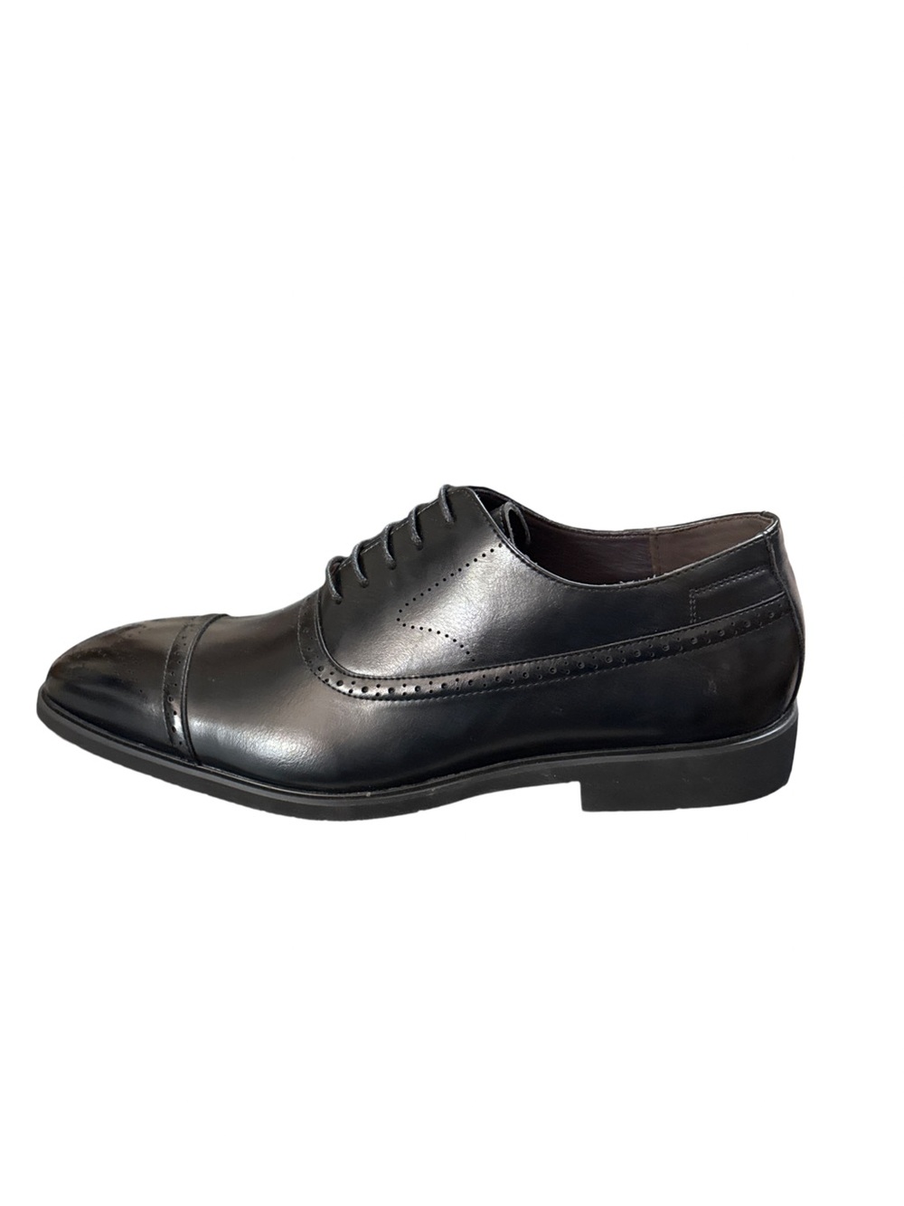 Classic Men’s Black Leather Cap-Toe Oxfords - Picture 9 of 9